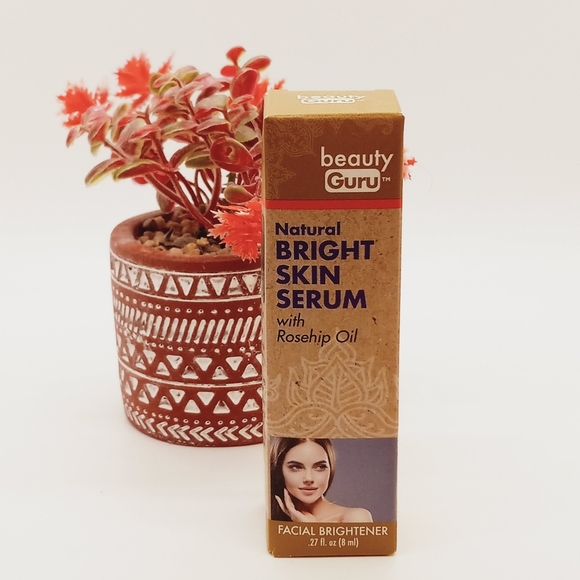 🔥FREE!🔥NATURAL BRIGHT SKIN SERUM WITH ROSEHIP OIL .27 FL OZ NEW | SEALED - Picture 1 of 7